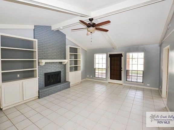 3rd image of 304 Creekbend Dr