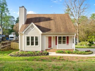 5709 Delbarton Ct, Raleigh, NC 27606