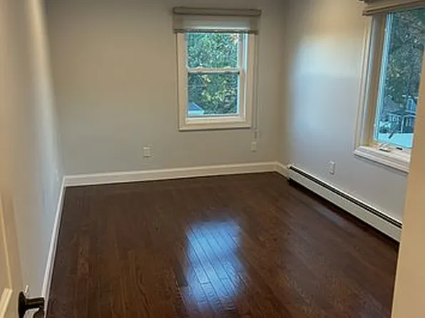 255 Fairview Ave, Verona, NJ 07044