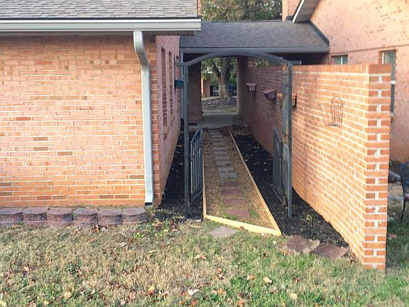 4th image of 904 Windridge Dr