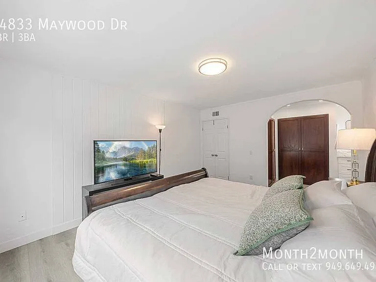 14833 Maywood Dr — Photo 18