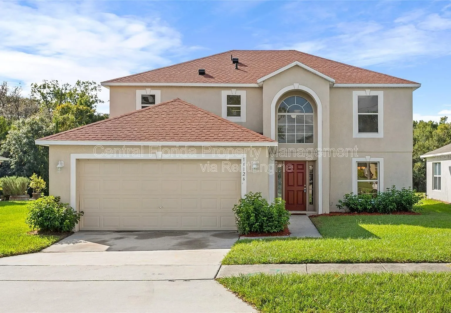 5 bed, 2.5 bath, 2222 sqft, $2,699 — Photo 1