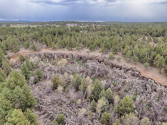 2nd image of N Canyon Creek Trl