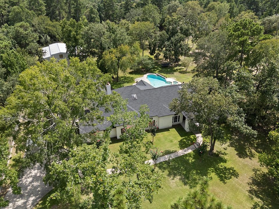1st image of 8711 Sendera Dr