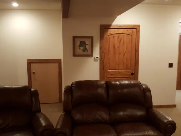 54228 Us Highway 2 #Basement, Glasgow, MT 59230