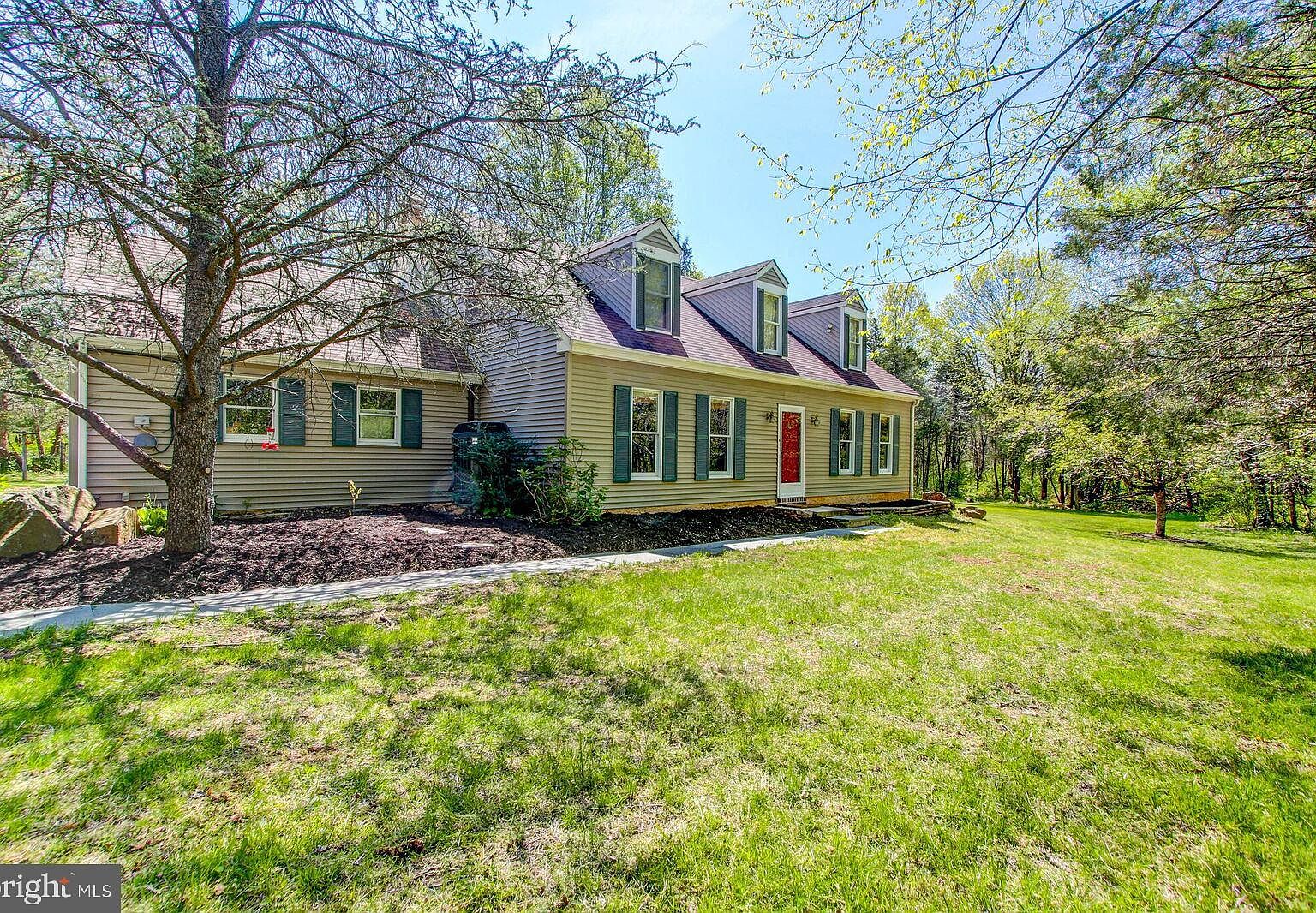 1236 Woodcock Ln, Kintnersville, PA 18930 Zillow