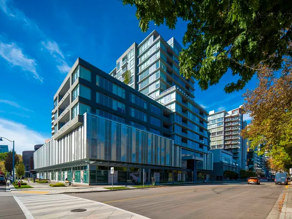 6833 Buswell St #1005, Richmond, BC V6Y 2E9