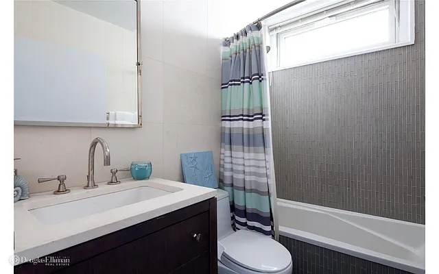 Rented by Douglas Elliman | media 20