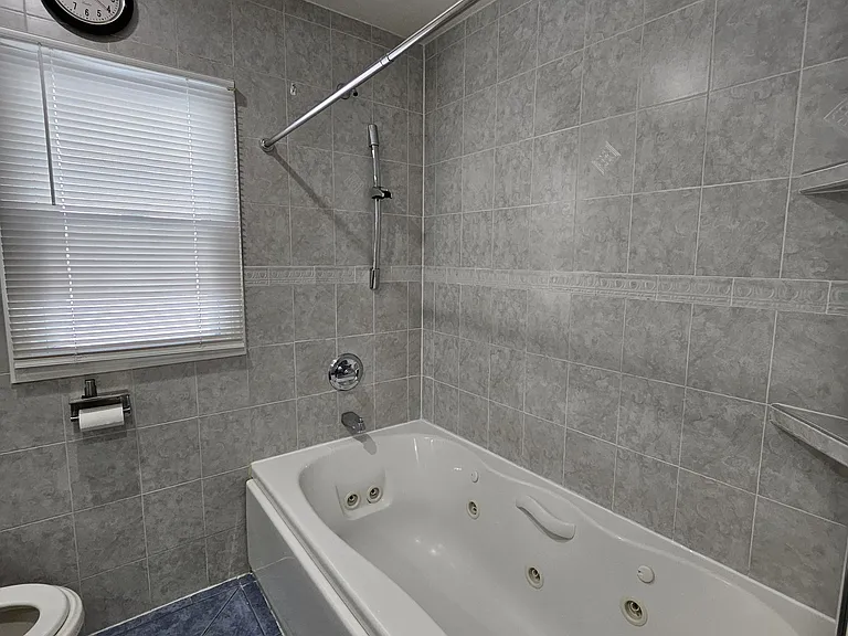 30 Newark Bay Ct #2 — Photo 21