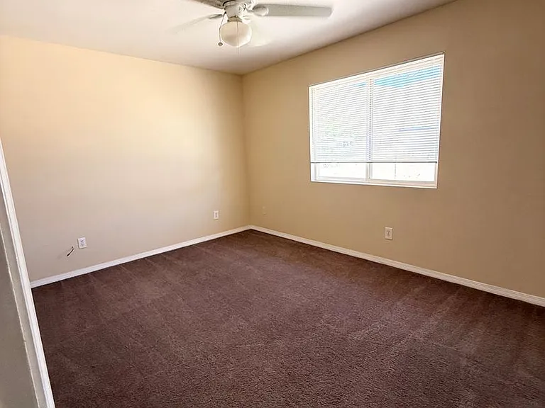7028 Cholla Ave — Photo 10
