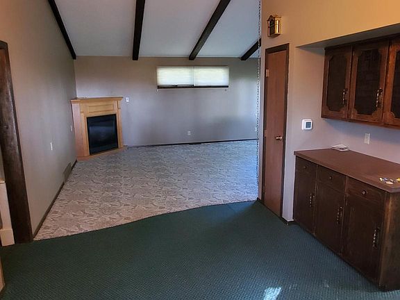 3rd image of 1460 255th Ave