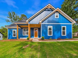 122 Merri Valley Dr, Warner Robins, GA 31088