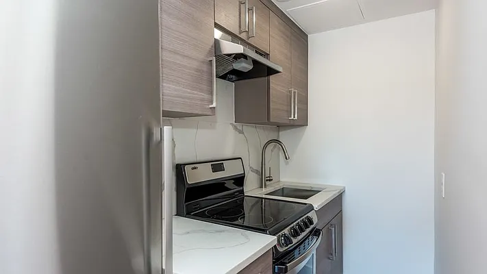 Rented by Nooklyn NYC LLC | media 12