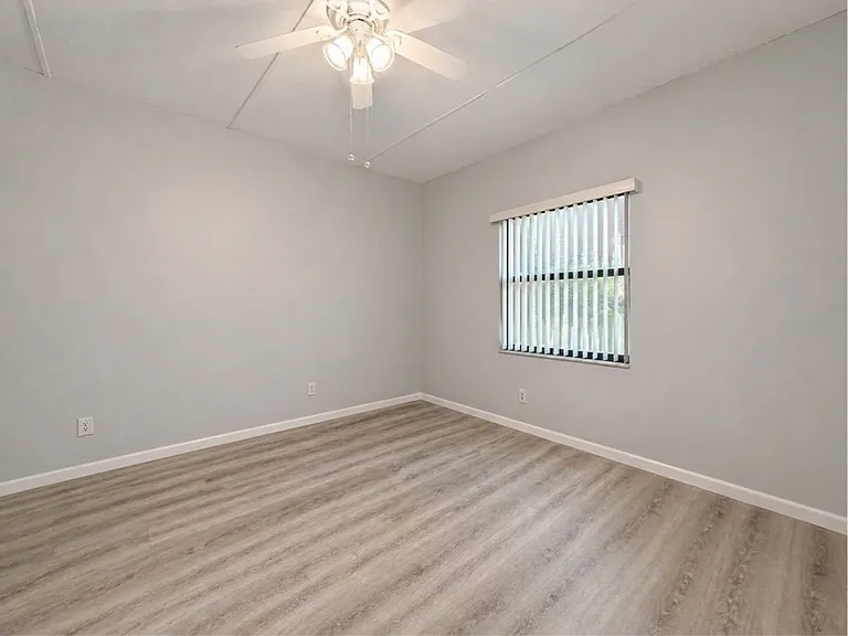 13 Navarra Ct #1 — Photo 8