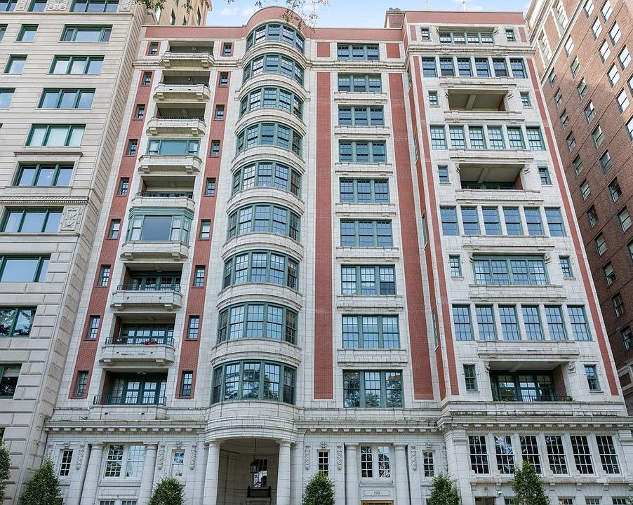 1st image of 199 E Lake Shore Dr #10E