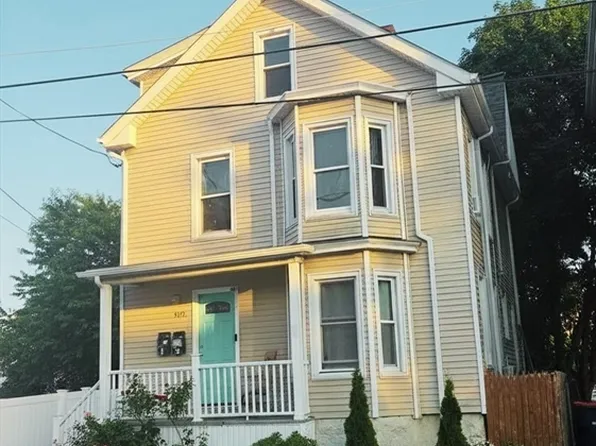 300 Maxfield St, New Bedford, MA 02740