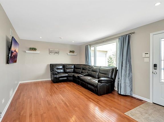 4th image of 12242 W Warren Dr