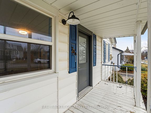 3rd image of 9 Mercer Rd