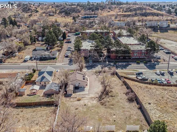 944 N 19th St, Colorado Springs, CO 80904