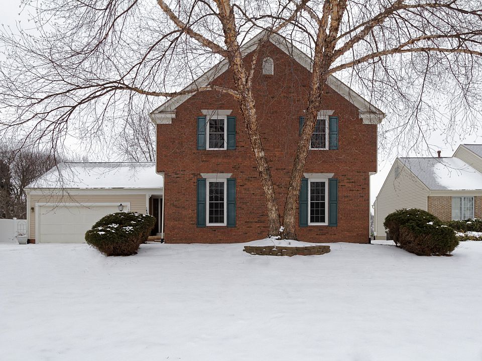 Beautiful Colonial!