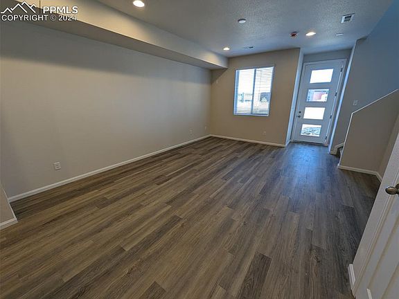 3rd image of 8739 Scarborough Dr
