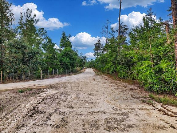 4th image of Savanna Ln