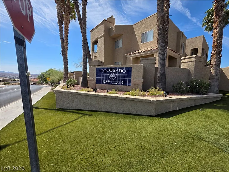 2200 Highpointe Dr #201 — Photo 36