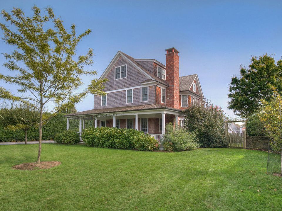 1st image of 12 Osborne Farm Ln
