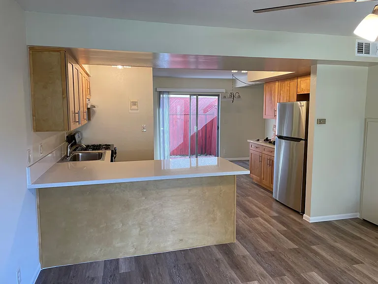 2977 Mendoza Dr — Photo 10