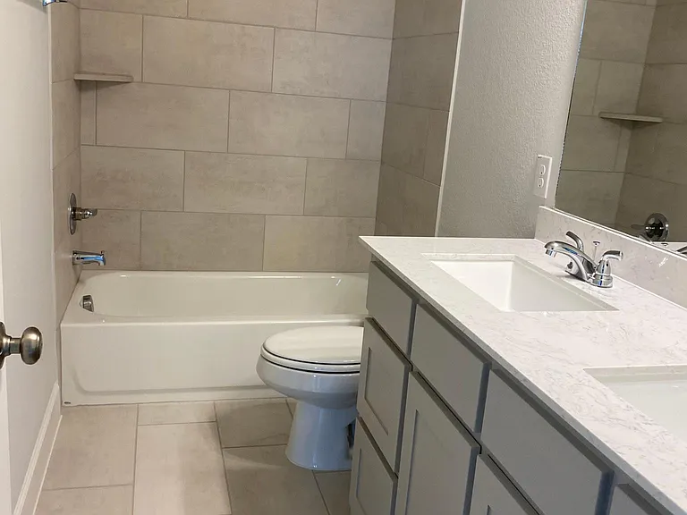 1702 Swayback Ln — Photo 8