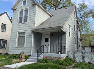 216 27th St E, Minneapolis, MN 55408