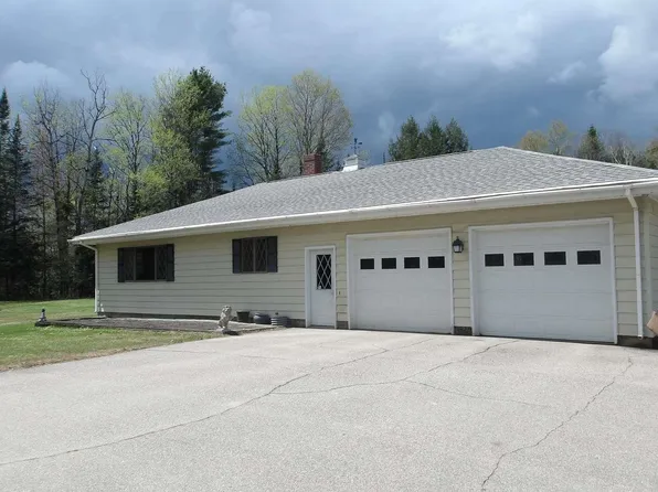 81 Hill Street, Lyndon, VT 05851