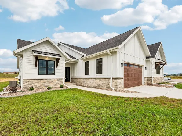 2415 Bluestem Xing Lot 2, Prairie Du Sac, WI 53578