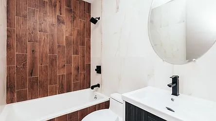 Rented by Isaac Silberstein, LREB