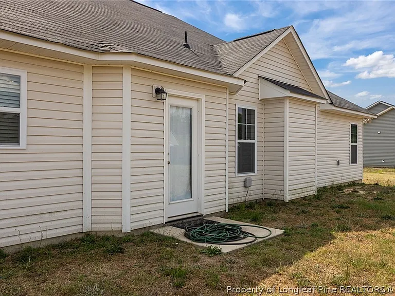 157 Presley St — Photo 42