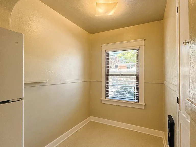 1263 Oak St #3 — Photo 4