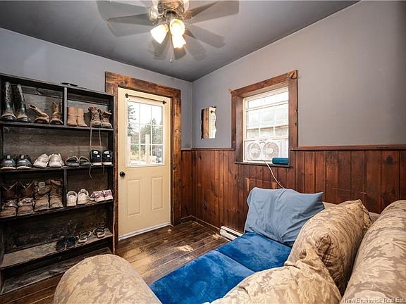 4th image of 18 Church Hill Rd