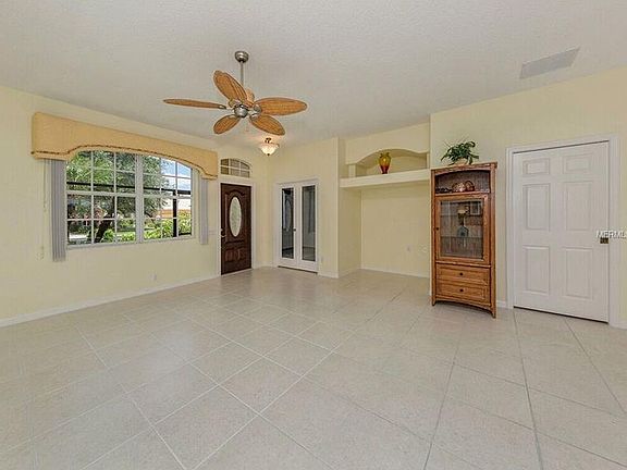4th image of 3380 Royal Palm Dr