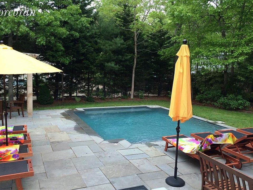 1st image of 100 Cedar Dr
