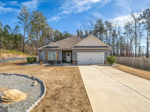 814 Natures Walk, Gray, GA 31032