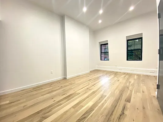 Rented by Nolita Group | media 3