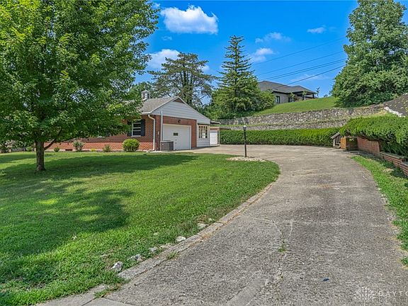 2nd image of 885 Big Hill Rd