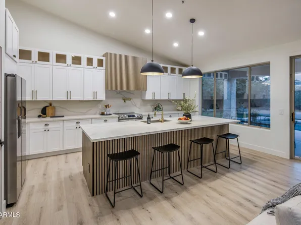 7218 E TAILFEATHER Drive, Scottsdale, AZ 85255