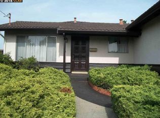 123 Welle Rd, Crockett, CA 94525