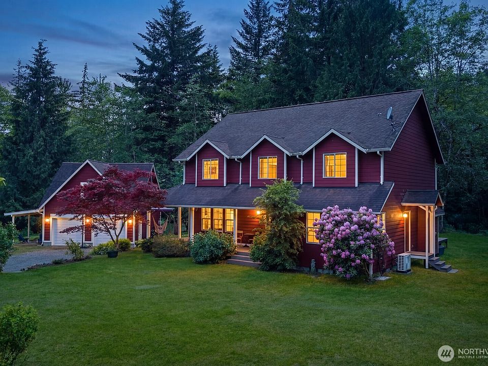 1st image of 14716 180th Avenue NW