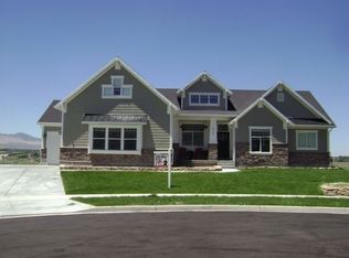14096 S Grizzly Wulff Dr, Bluffdale, UT 84065