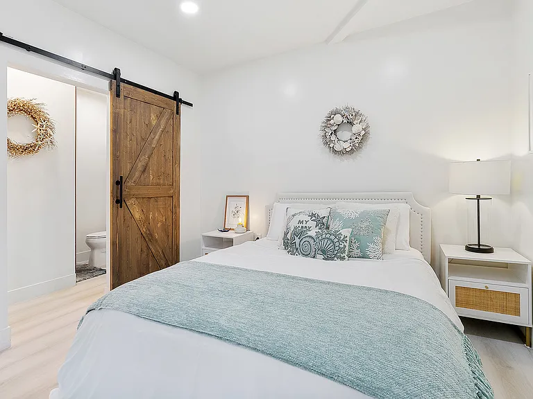 11470 Surco Dr — Photo 11