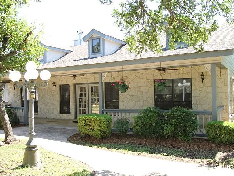 29073 Bulverde Rd — Photo 25