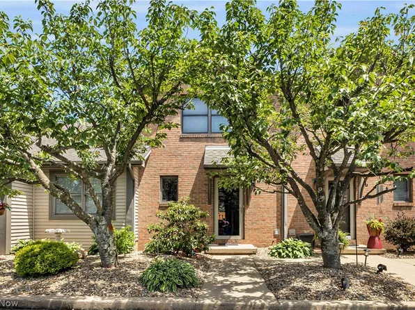 3765 Mercedes Pl, Canfield, OH 44406