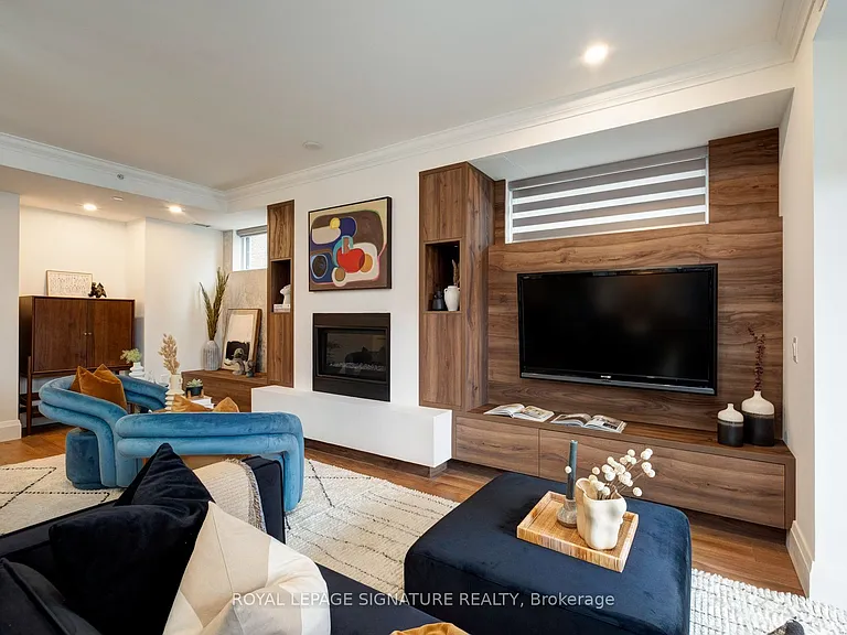 285 Avenue Rd #303 — Photo 17